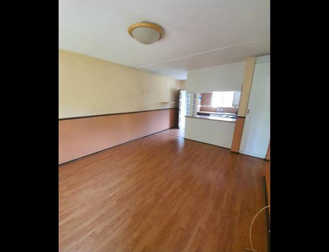 2 BEDROOM TOWNHOUSE FOR SALE IN MEYERSDAL